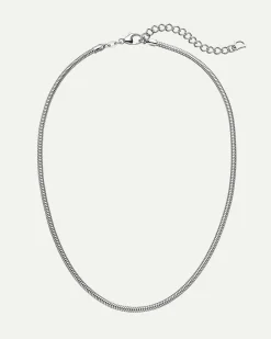 Dear Darling Berlin Delicate Short Snake Necklace Silver